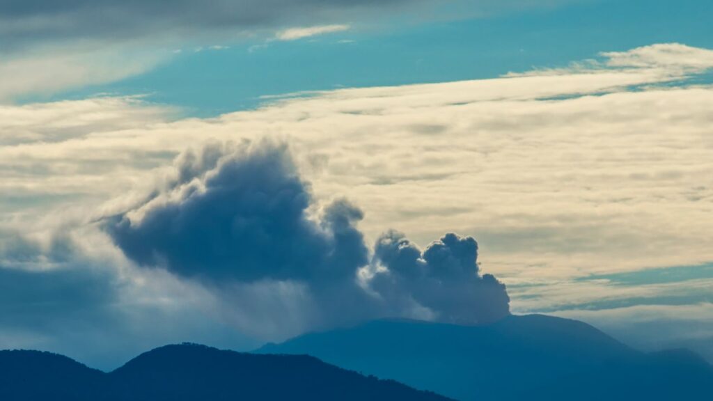 costa rica Turrialba Volcano